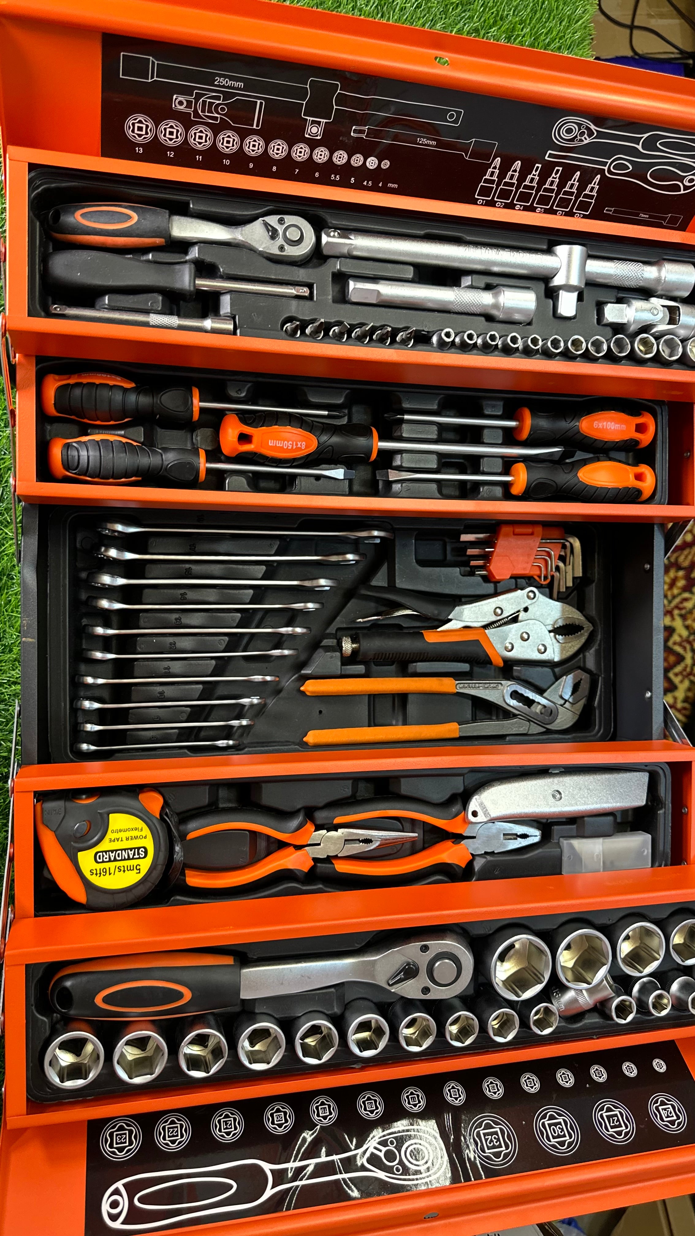 85-Piece Professional Tool Set with Heavy-Duty Metal Toolbox | 1/4” & 1/2” Ratchet Set