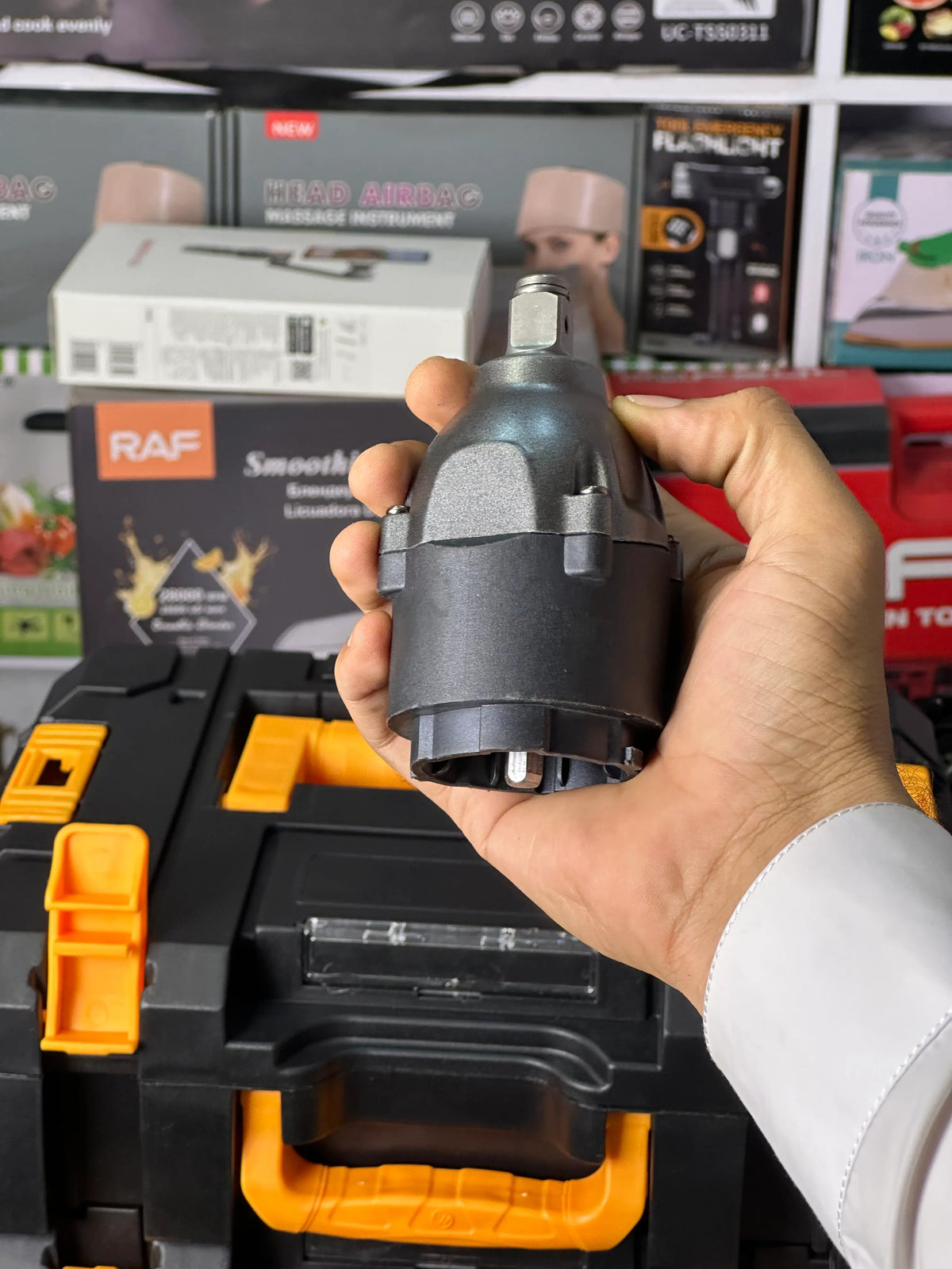 5-in-1 Brushless Cordless Power Tool Kit – Drill, Impact Wrench, Angle Grinder, Mini Chainsaw & Sabre Saw (21V)