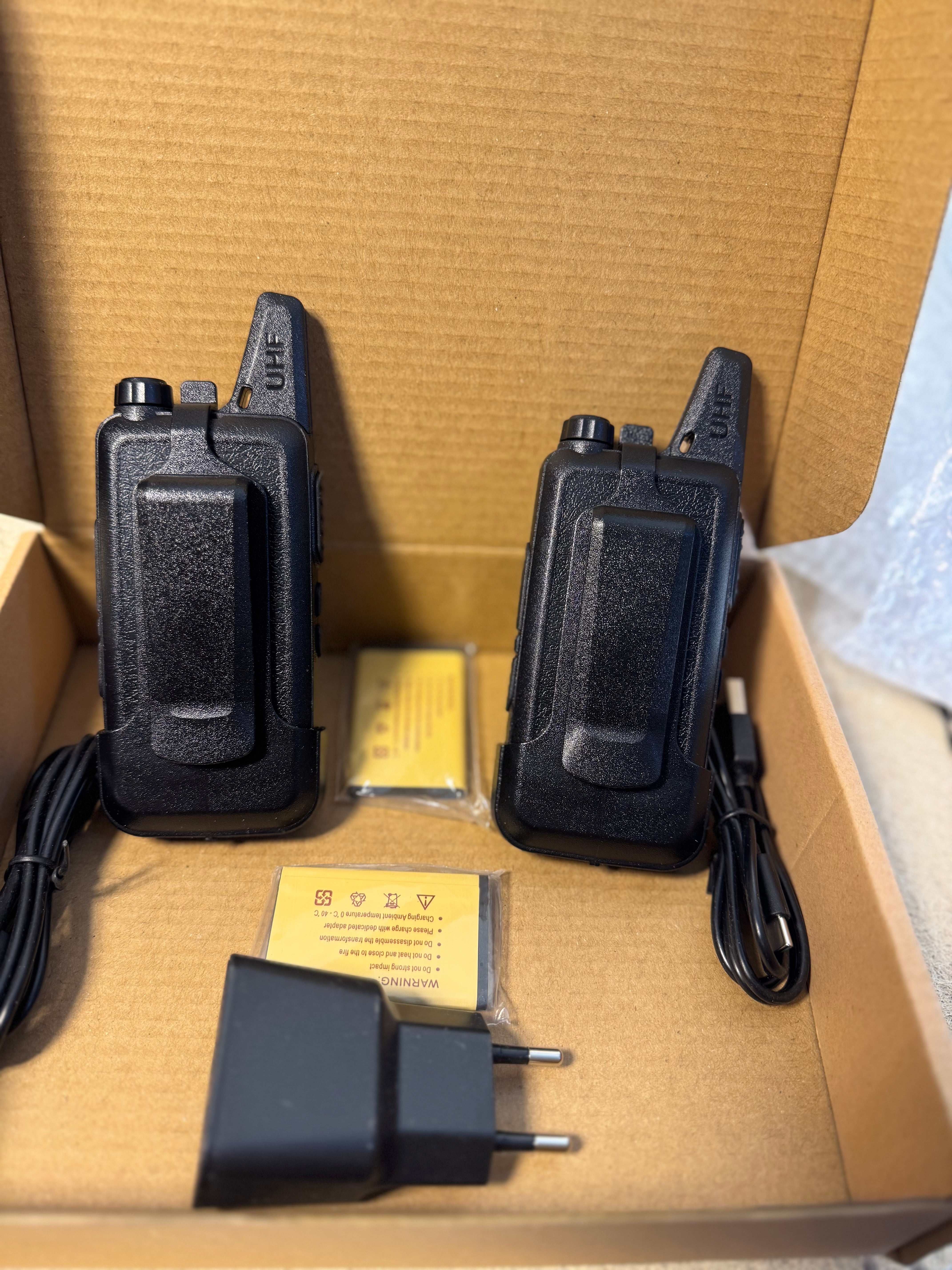 WLN C1 walkie talkie