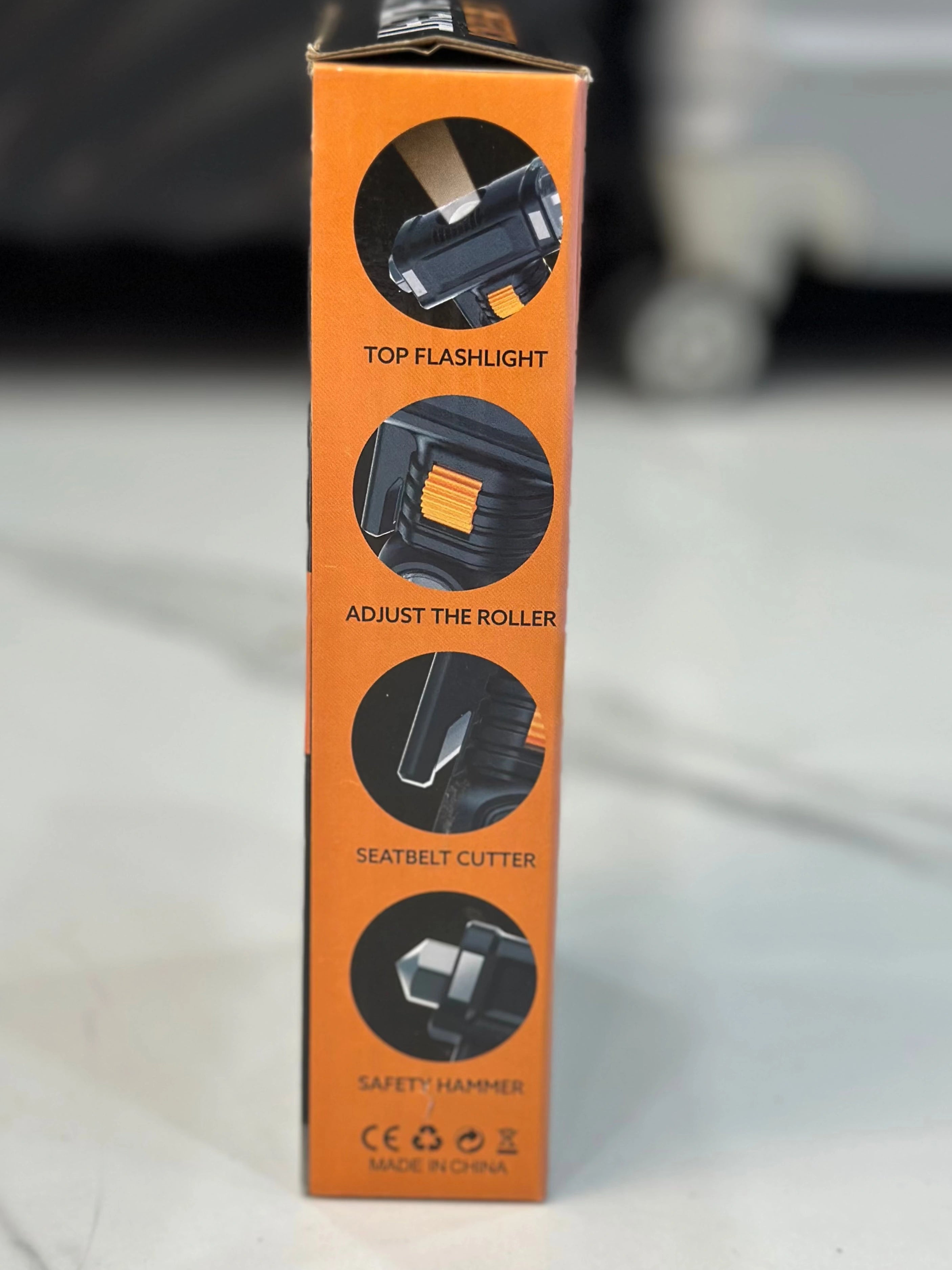 Ultimate 6-in-1 Emergency Flashlight Tool for Car Safety