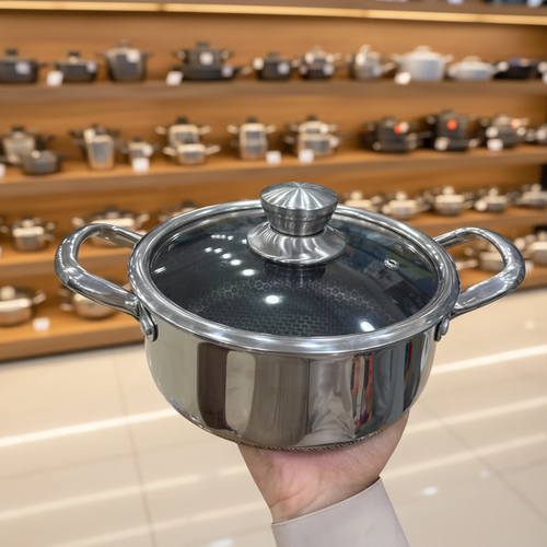 22cm SUS 316L Casserole - Full pot with glass lid, mirror polish body and two handles - Showroom