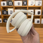 Kamal MARS H2 - headphones detail shot