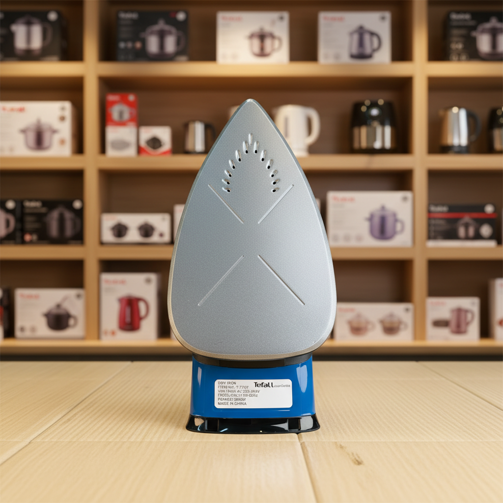 Tefall Dry Iron T-7707 - Detail view - Premium Showroom